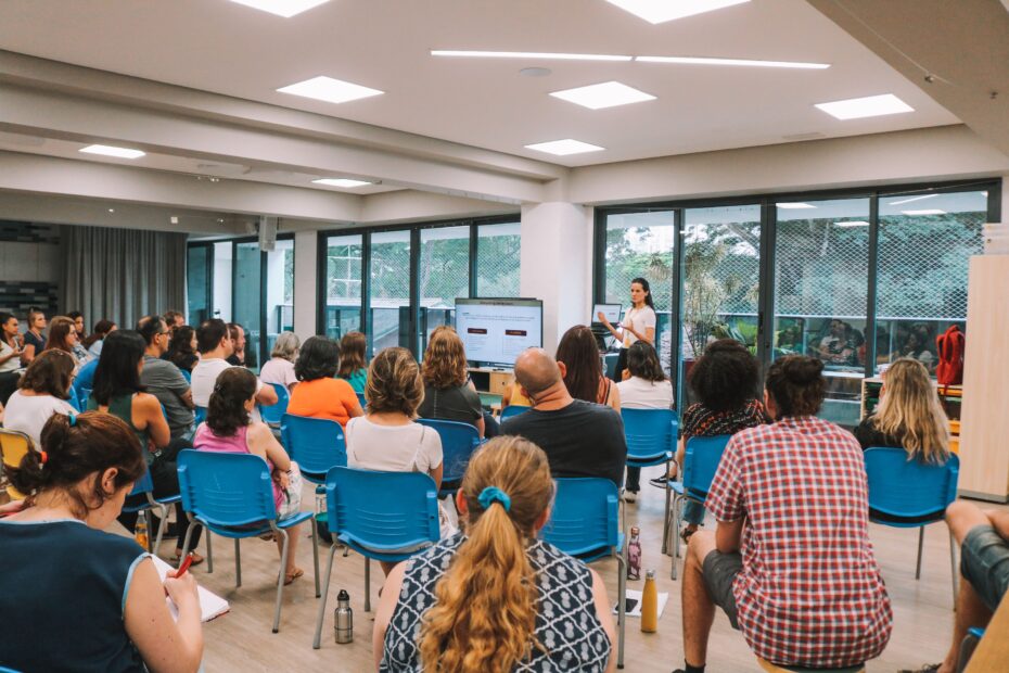 Home (pt) 15 New Staff induction Day