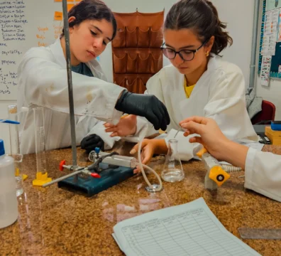 Ensino Médio internacional