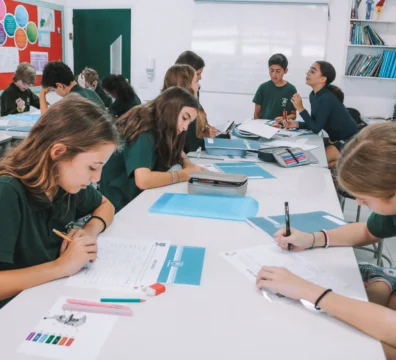 IB Learner Profile: Discover the 10 Attributes Developed by the Programme 1 IB Learner Profile: Discover the 10 Attributes Developed by the Programme