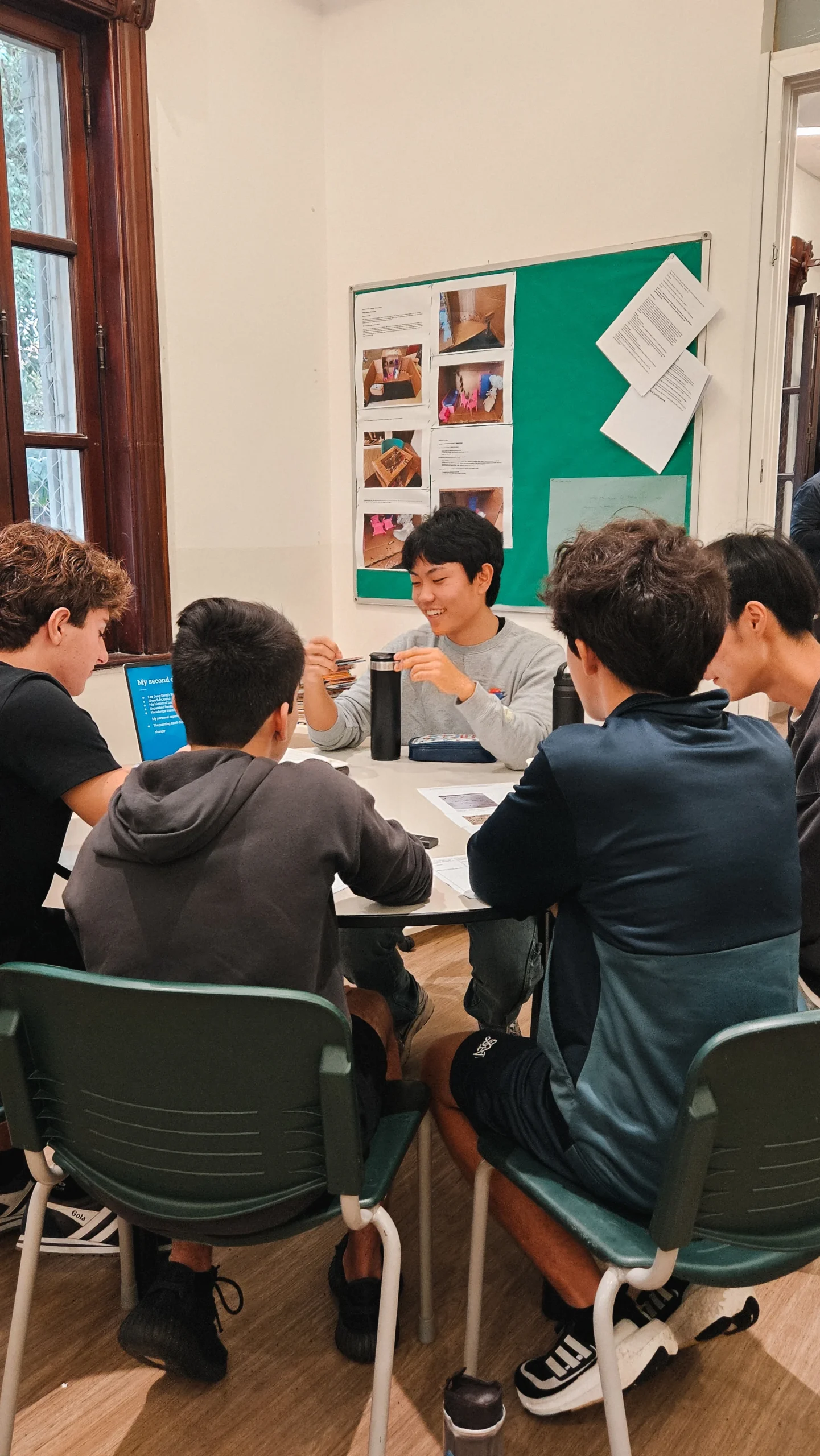 TOK, Extended Essay, and CAS: Understanding the Pillars of the Diploma Programme 2 TOK, Extended Essay, and CAS: Understanding the Pillars of the Diploma Programme