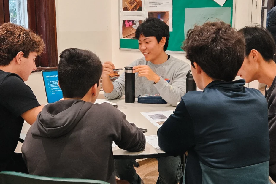 TOK, Extended Essay e CAS: entenda os pilares do Diploma Programme